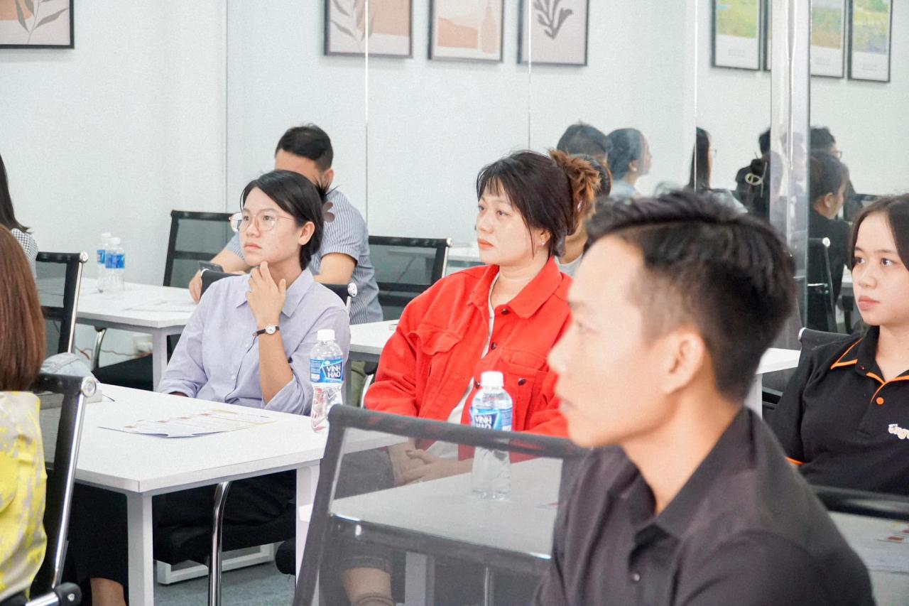 Workshop “Còn Khổ Còn-Ten” giải mã “Kiếp nạn KHỔ Ý” trong sáng tạo nội dung - ảnh minh họa