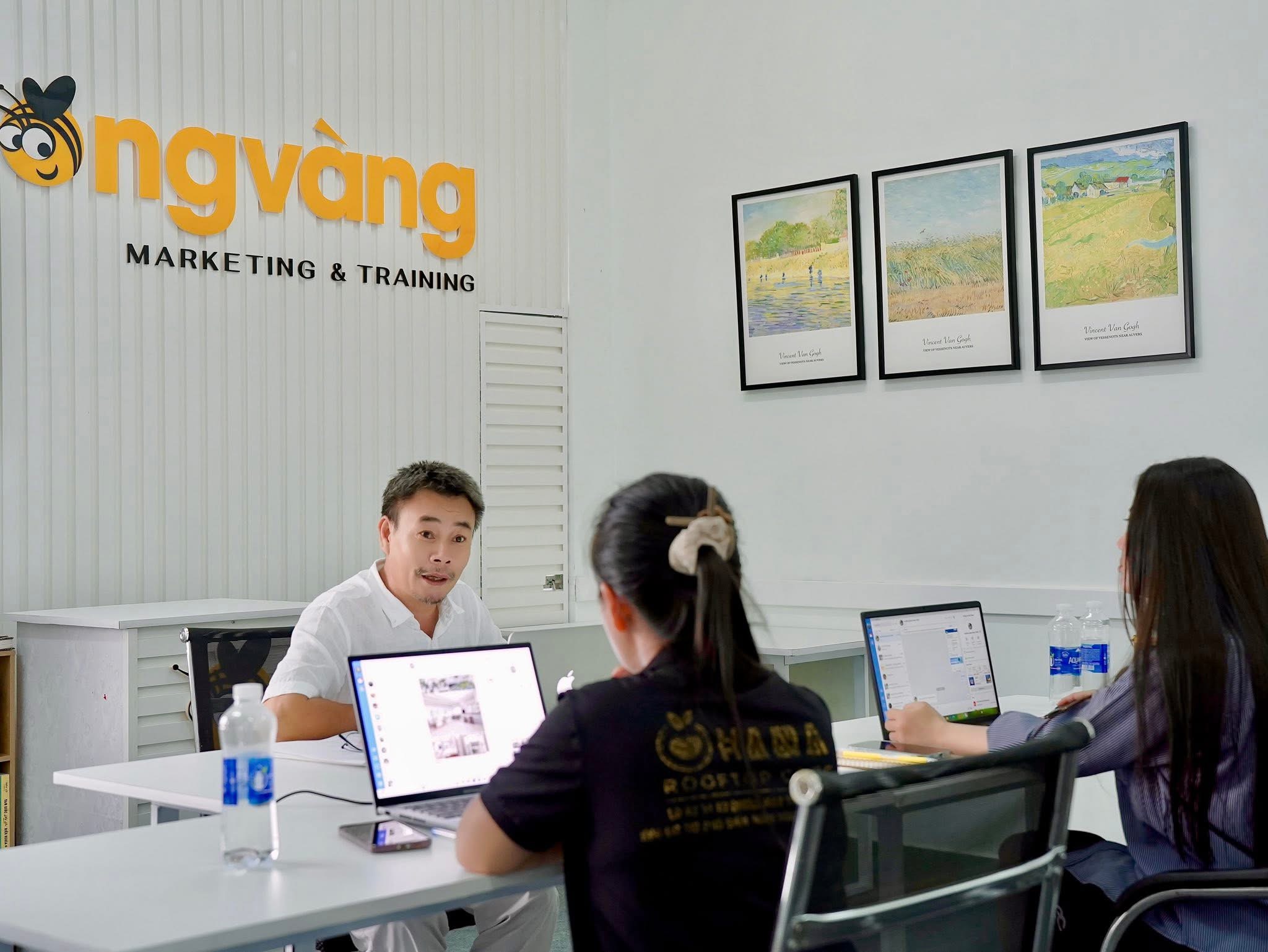 Khai giảng lớp Coaching 1:1 Digital Marketing tại Ong Vàng Training - ảnh minh họa